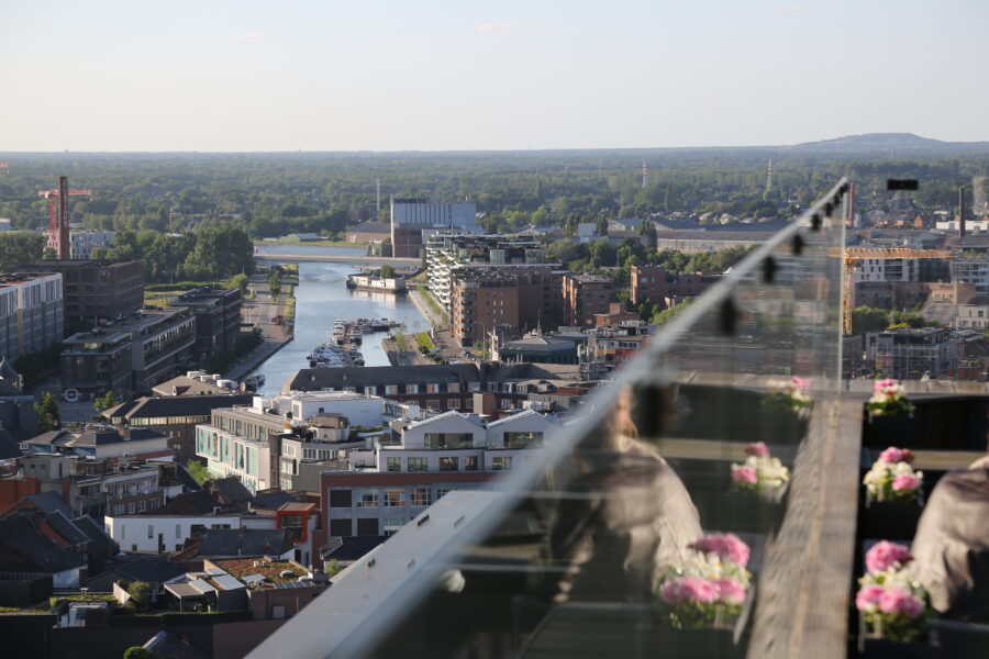 Uitzicht over Hasselt vanaf Bon’air rooftop bar